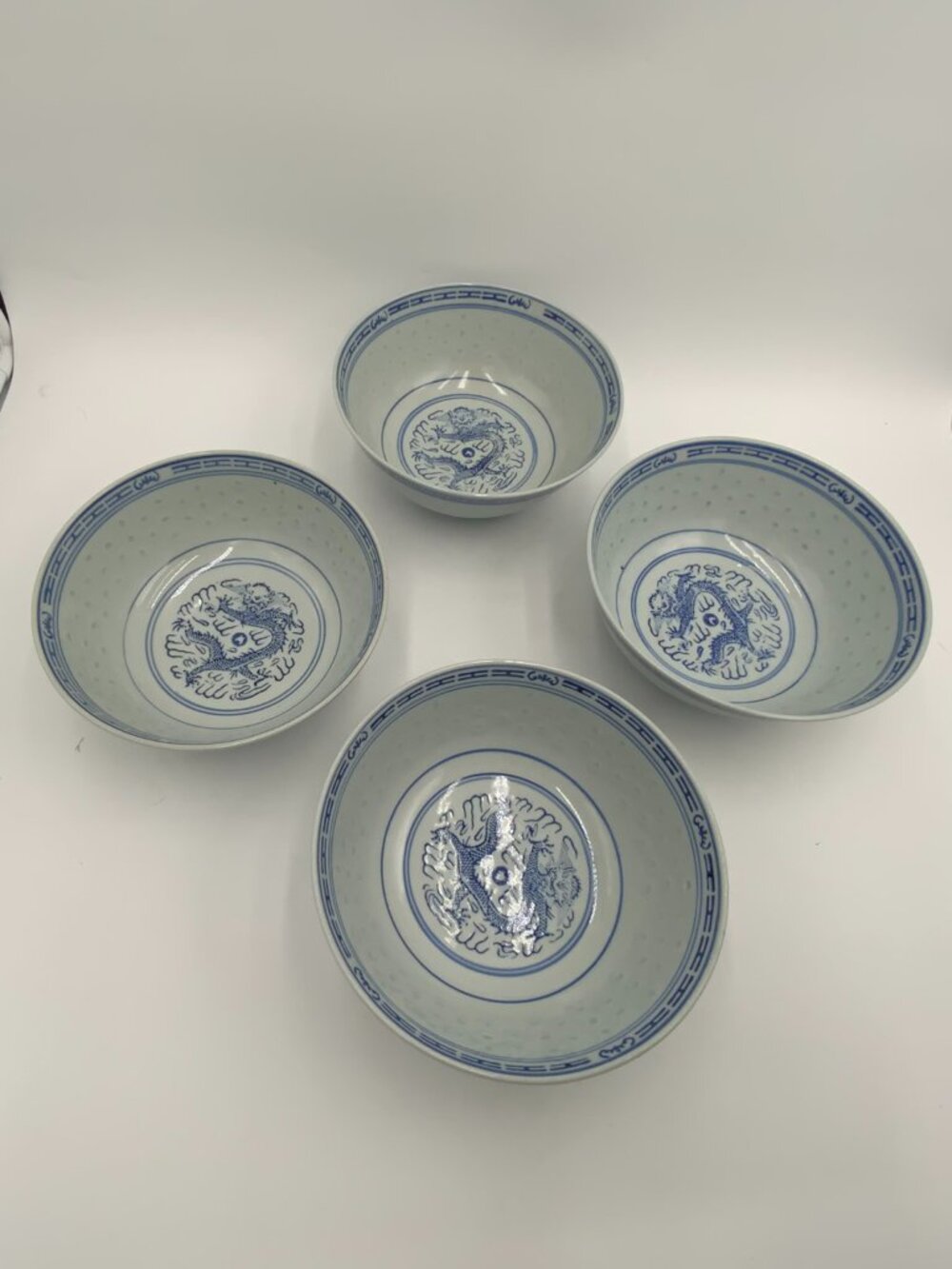 Vintage Chinese Blue & White Porcelain Rice Pattern Bowls Dragon, 8" SET of 4 - Picture 3 of 6